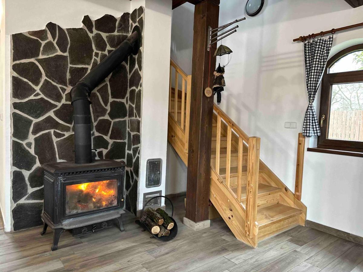 Penzion - Apartman Prestavlky Trsice ภายนอก รูปภาพ